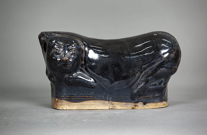 北魏陶男俑